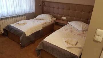 Фото номера Двухместный номер с 1 кроватью Отель Hotel Gutland г. Wysokie Mazowieckie 6