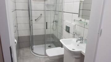 Фото номера Двухместный номер с 1 кроватью Отель Hotel Gutland г. Wysokie Mazowieckie 7